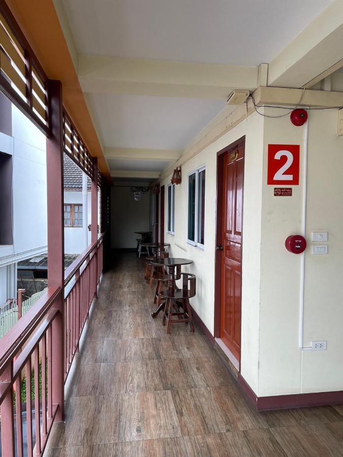 Pudsadee Hotel Chiang Mai Ngoại thất bức ảnh